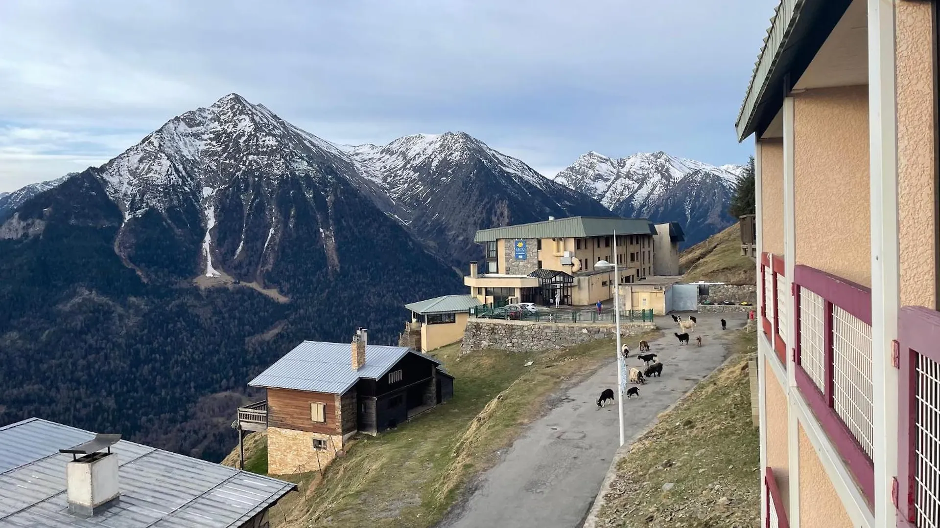 Apartamento Le Modern & Mountain 2 Etoiles Saint-Lary-Soulan 0*,  Francia